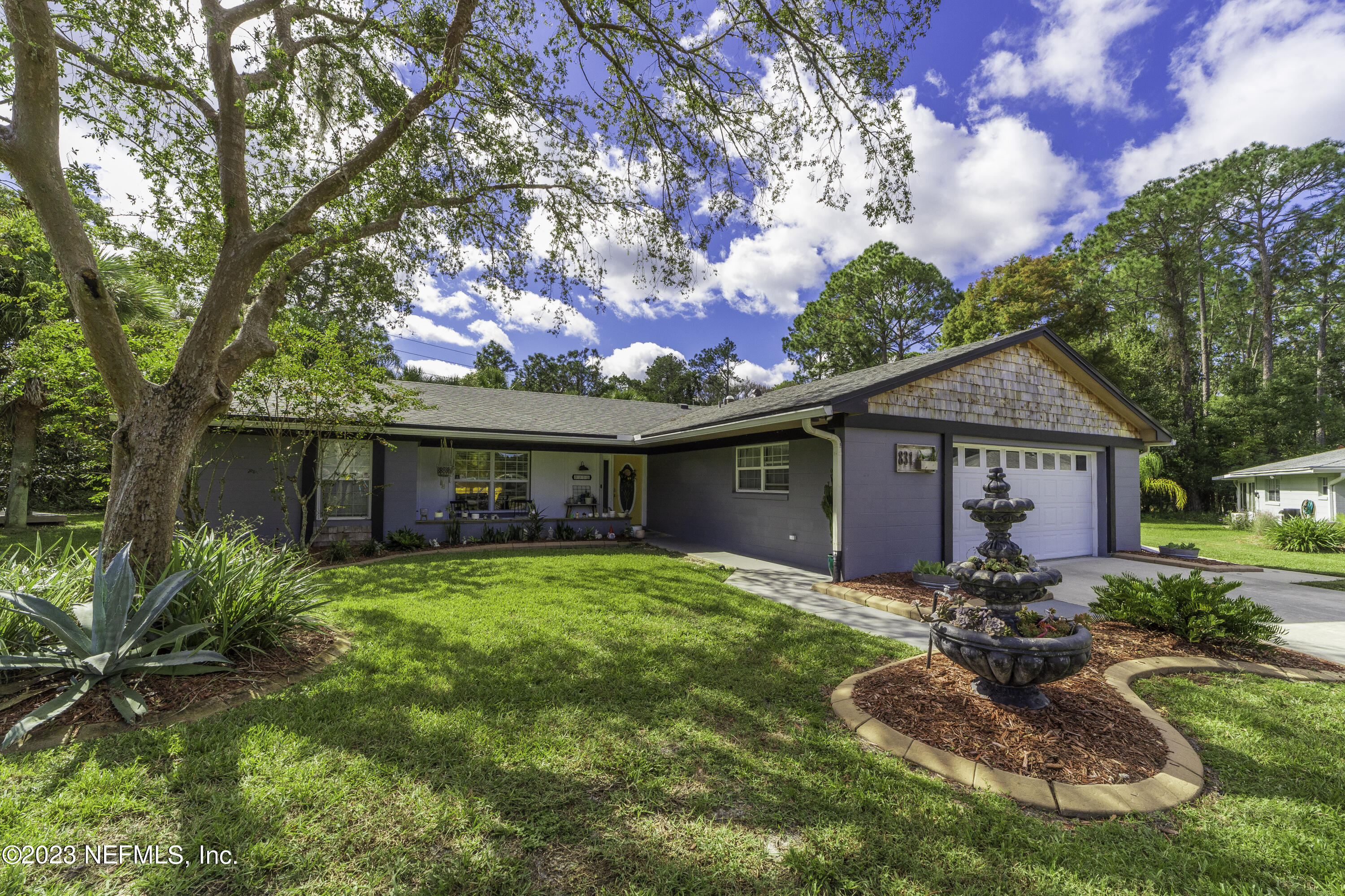 831 Rita Circle St. Augustine, FL 32086 - Photo 3 of 28 4BR Pool Home