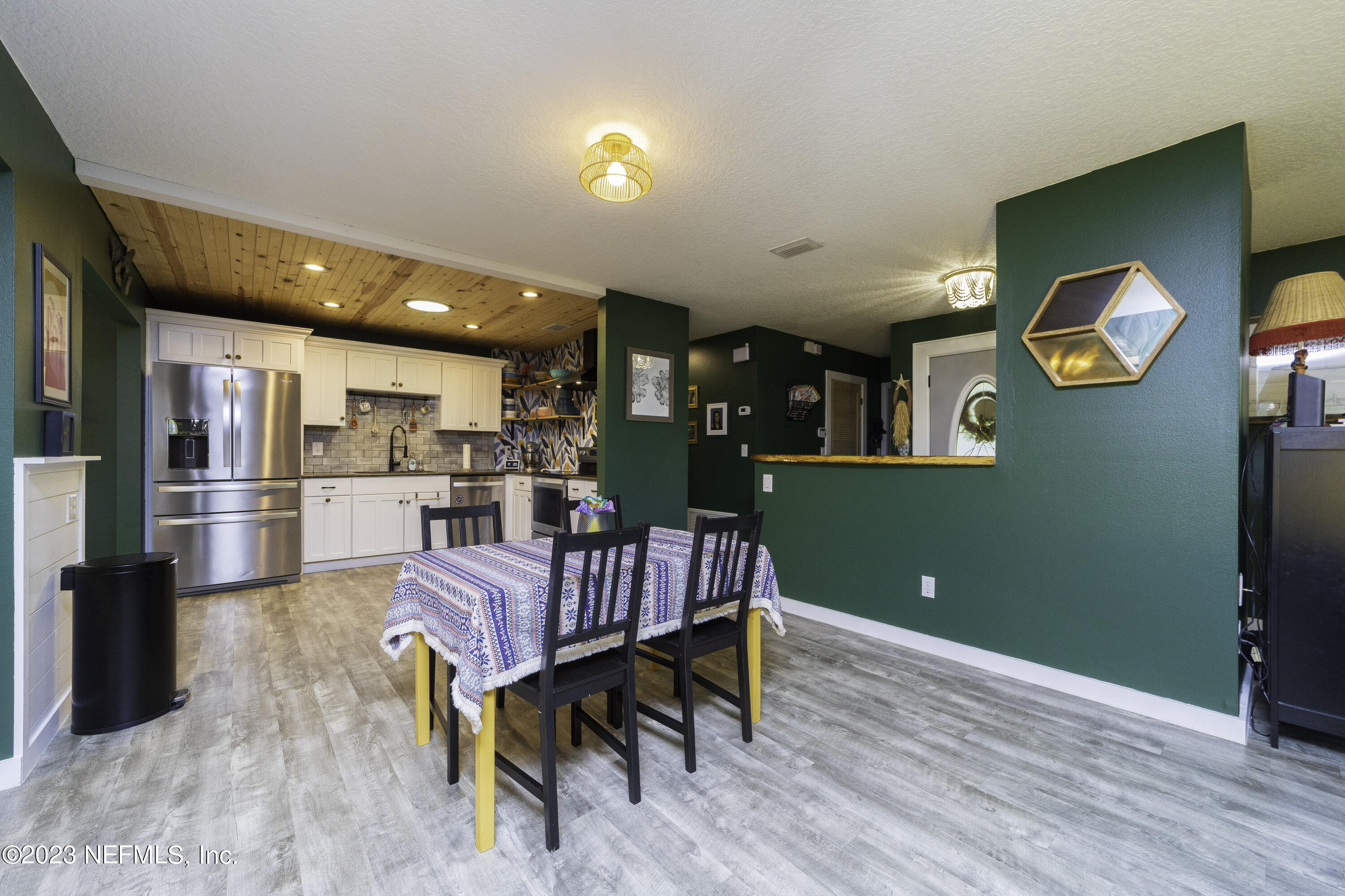 831 Rita Circle St. Augustine, FL 32086 - Photo 9 of 28 Kids Dining