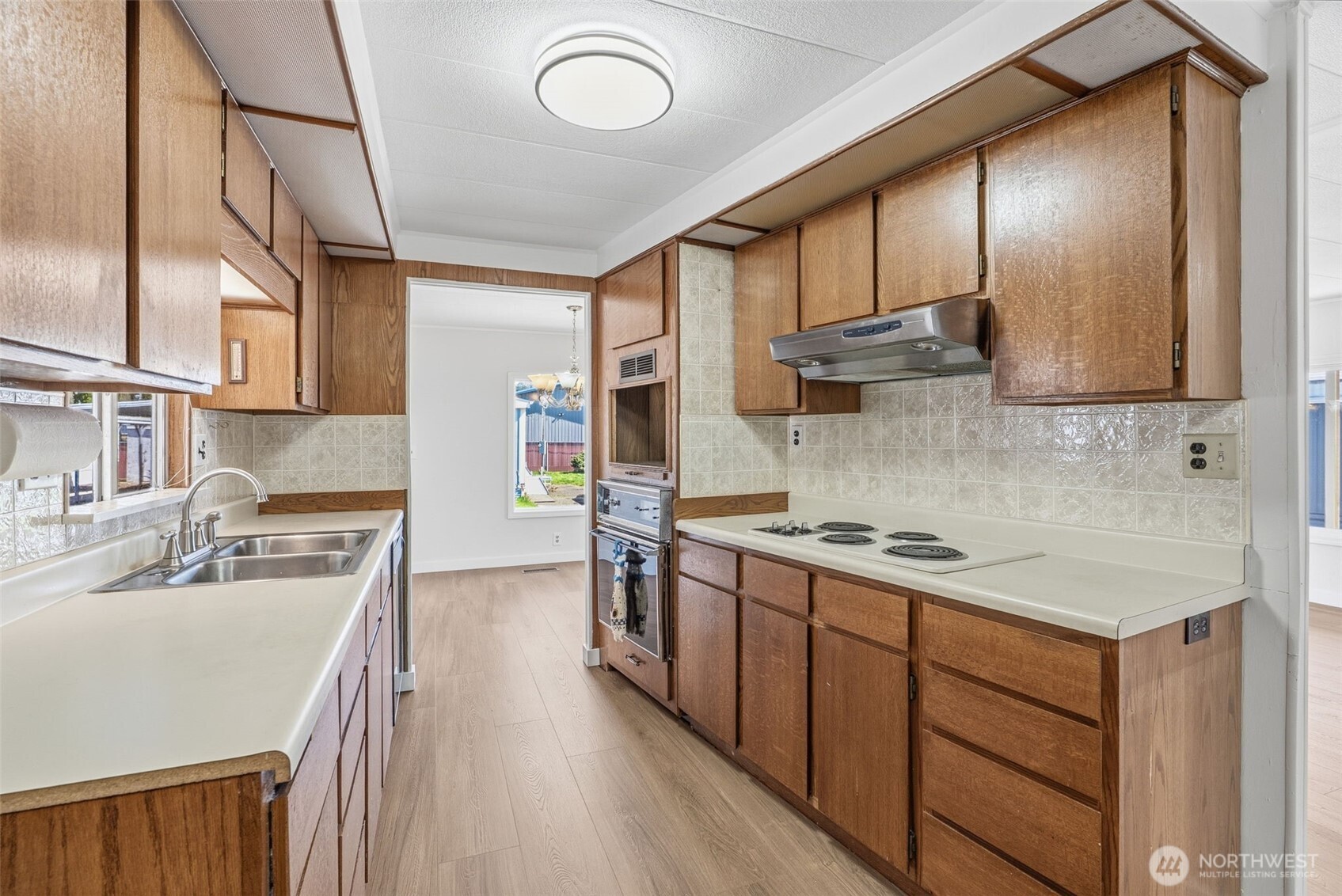 507 Colorado Street, Unit 4 Kelso, WA 98626 - Photo 13 of 26