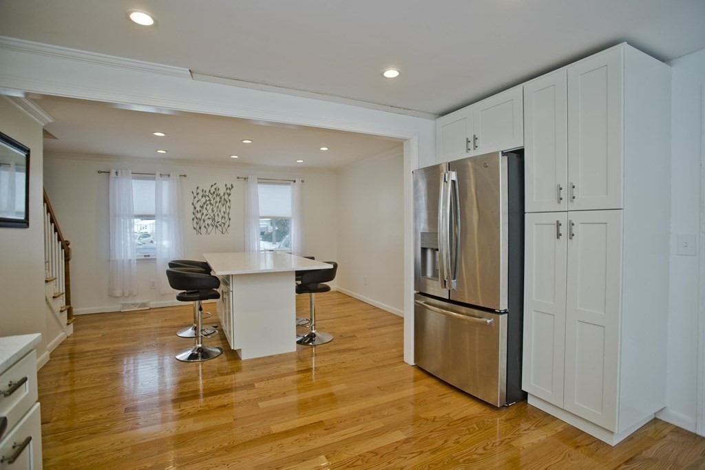 11 Vale Circle Springfield, MA 01118 - Photo 8 of 40 Gallery Image 8