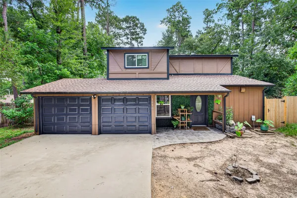 $320,000 | 1610 North Red Cedar Circle, The Woodlands, TX 77380