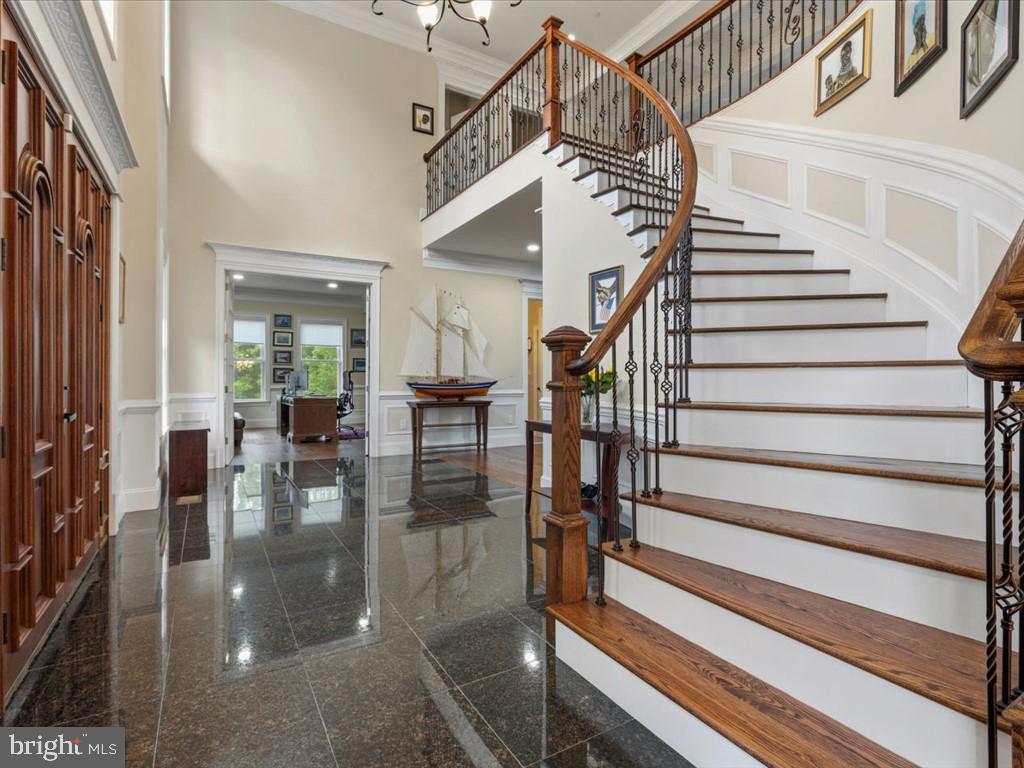 12107 Glen Mill Road Potomac, MD 20854 - Photo 20 of 44