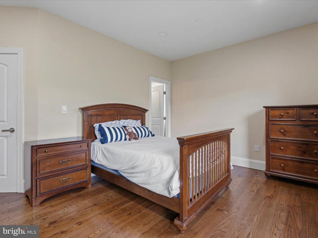 12107 Glen Mill Road Potomac, MD 20854 - Photo 21 of 44