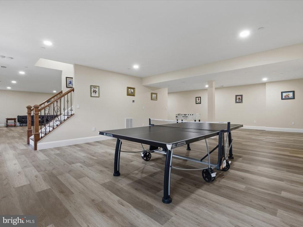 12107 Glen Mill Road Potomac, MD 20854 - Photo 32 of 44