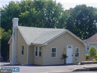 266 Dutton Mill Road Aston, PA 19014 - Photo 1 of 5 Exterior