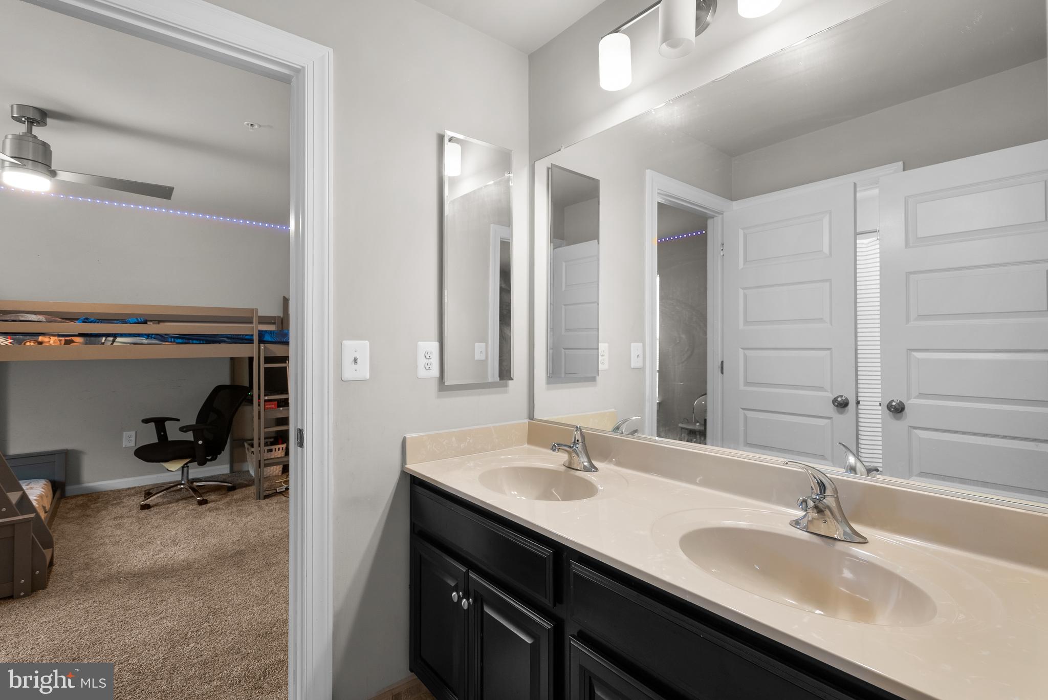 12723 Broughton Bluff Brandywine, MD 20613 - Photo 44 of 67