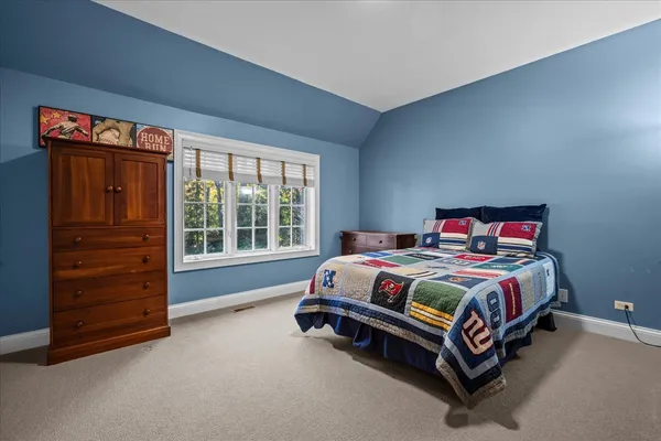 $2,199,000 | 1315 Abington Cambs Drive, Lake Forest, IL 60045