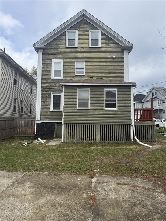 7 May Street Salem, MA 01970 - Photo 2 of 16