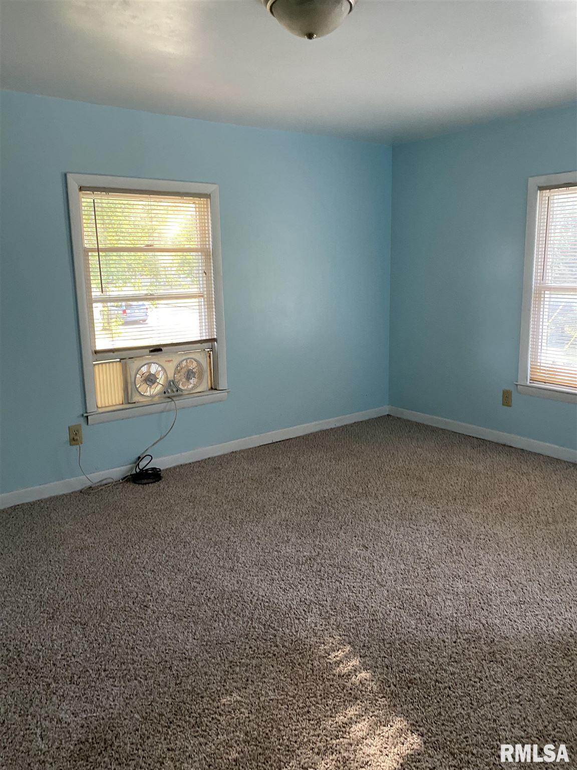207 9th Street Lacon, IL 61540 - Photo 10 of 13 Gallery Image 10