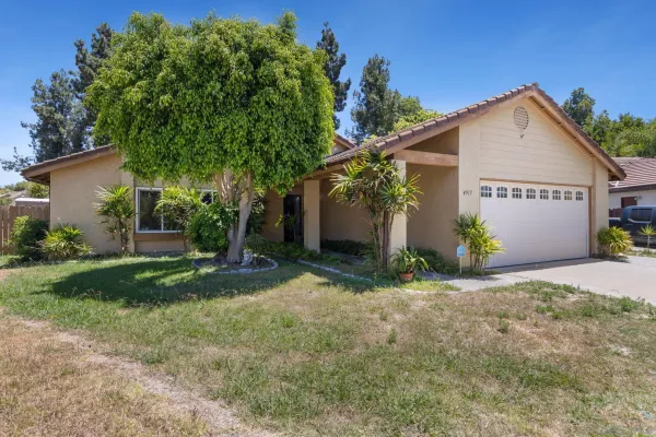 $860,000 | 4917 Glenhaven Drive, Oceanside, CA 92056