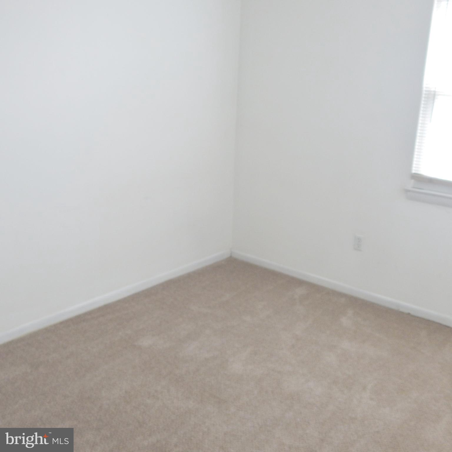 1073 Kings Road Pasadena, MD 21122 - Photo 15 of 26 Bedroom #3
