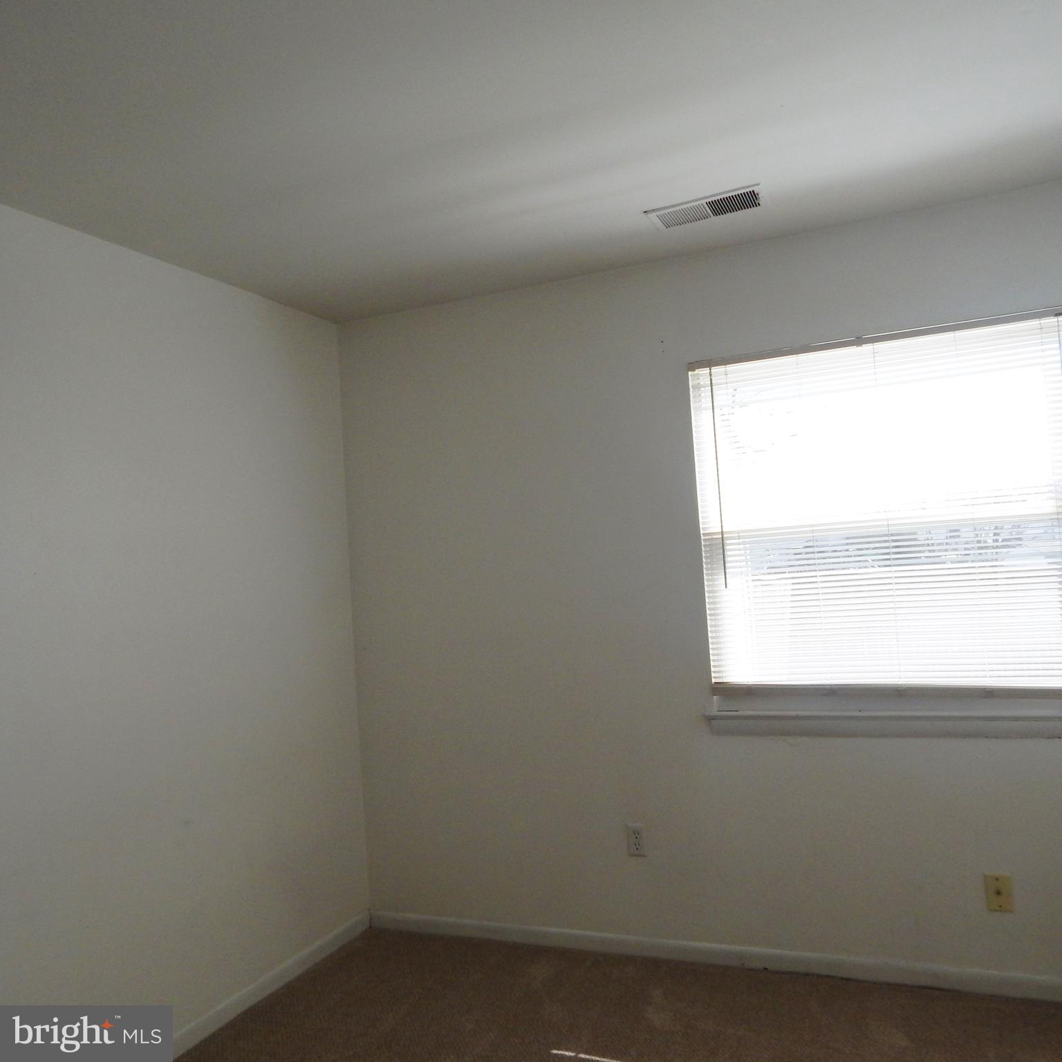 1073 Kings Road Pasadena, MD 21122 - Photo 23 of 26