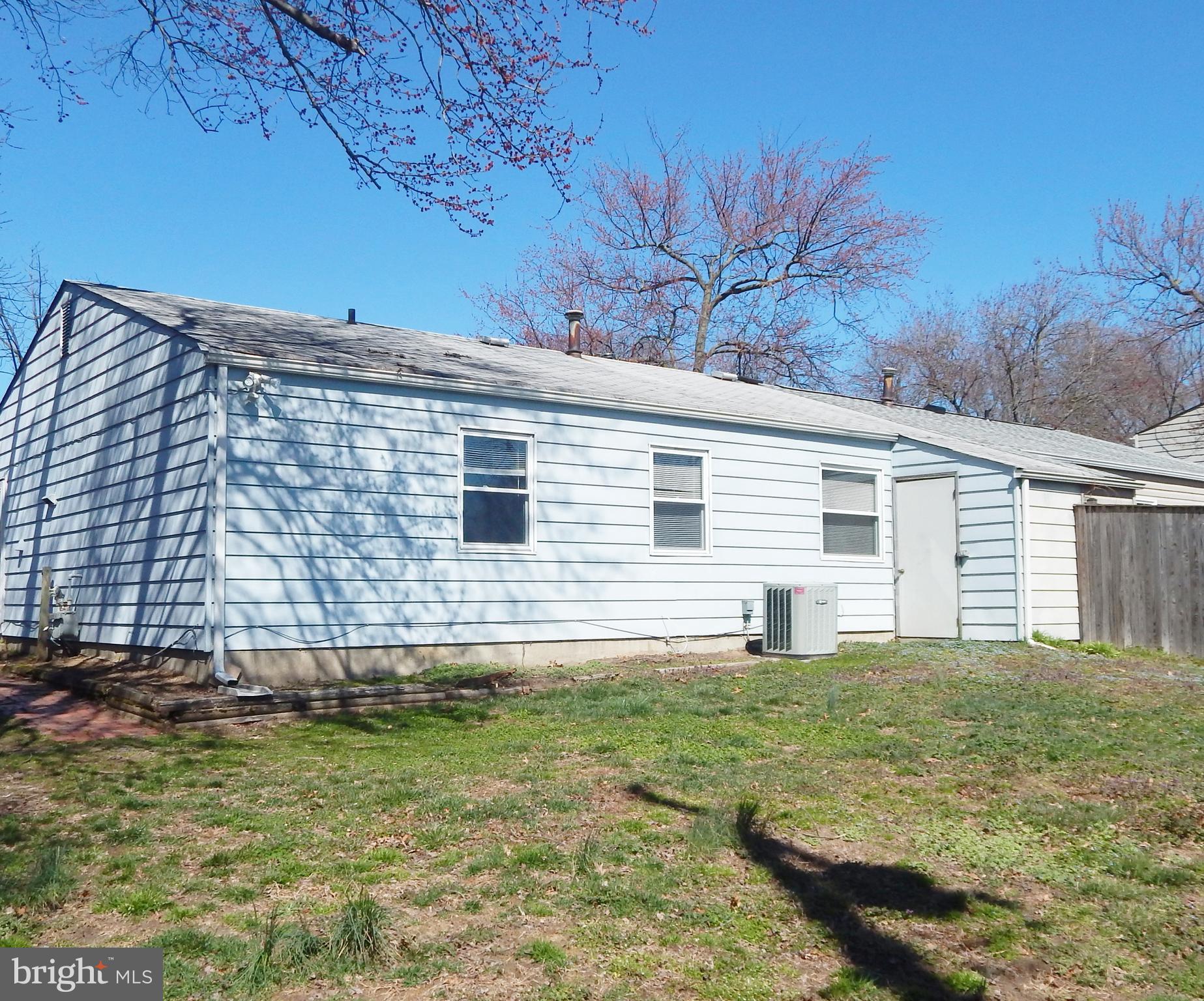 1073 Kings Road Pasadena, MD 21122 - Photo 25 of 26