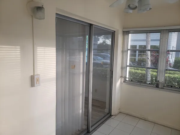 $69,000 | 688 Burgundy L, Delray Beach, FL 33484