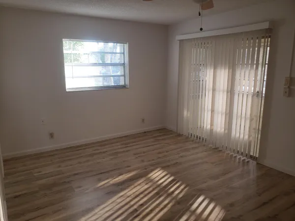 $69,000 | 688 Burgundy L, Delray Beach, FL 33484