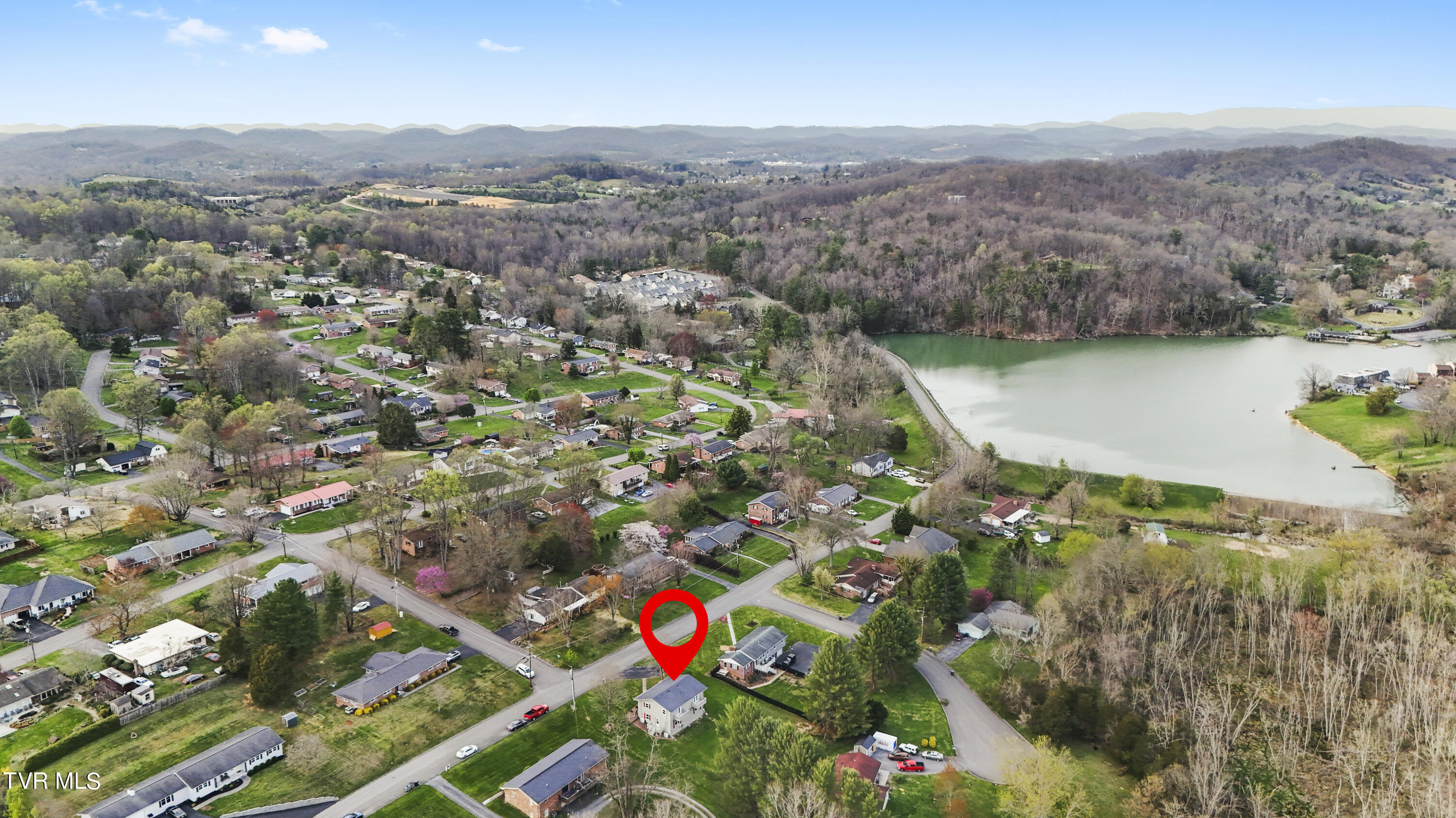 208 Redstone Drive Bristol, TN 37620 - Photo 25 of 29 dji_fly_20240402_190416_0284_17120173173