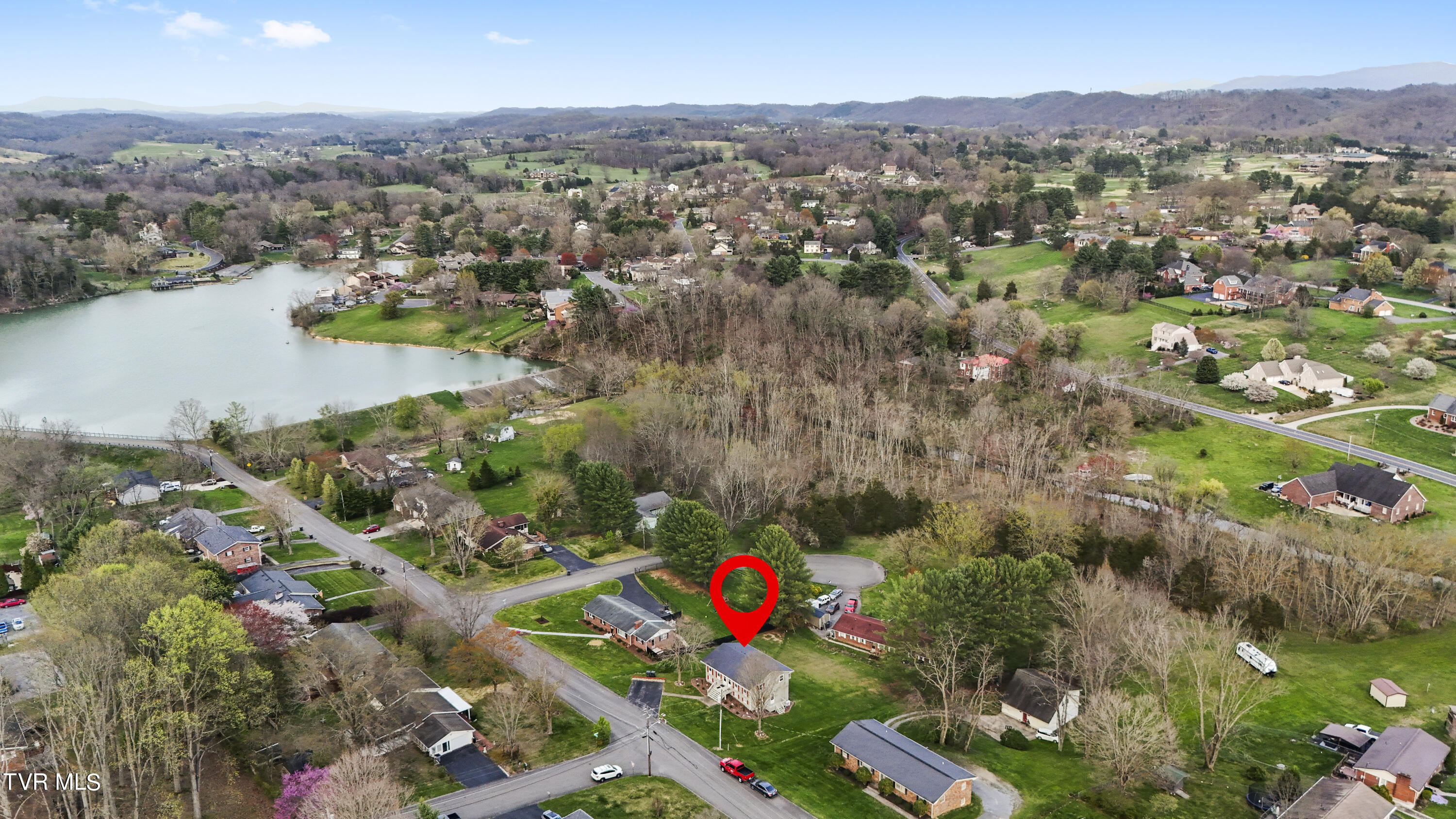 208 Redstone Drive Bristol, TN 37620 - Photo 26 of 29 dji_fly_20240402_190512_0287_17120173139