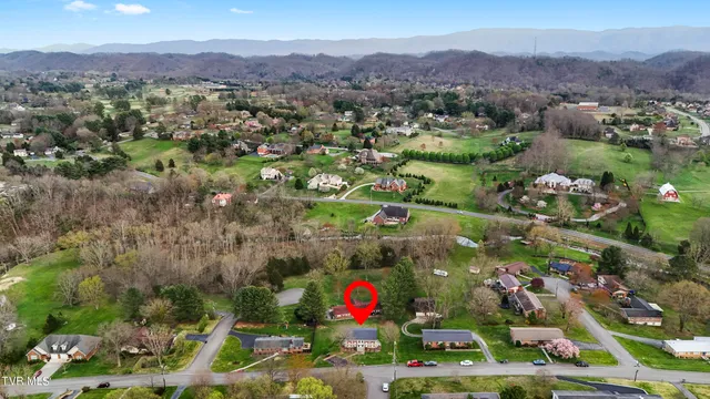 $1,400 | 208 Redstone Drive, Bristol, TN 37620