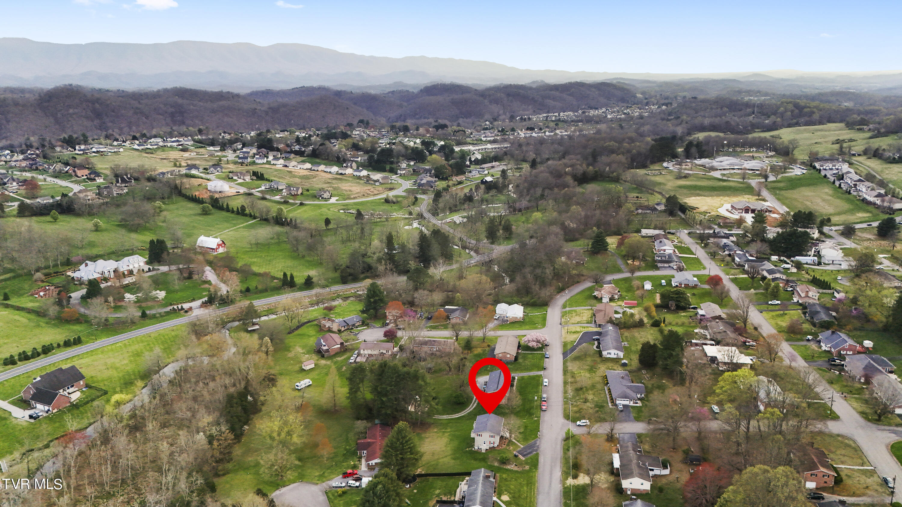 208 Redstone Drive Bristol, TN 37620 - Photo 29 of 29 dji_fly_20240402_190618_0296_17120172750