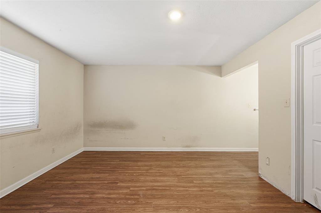 7717 Bermejo Road, Unit 1 Fort Worth, TX 76112 - Photo 29 of 34