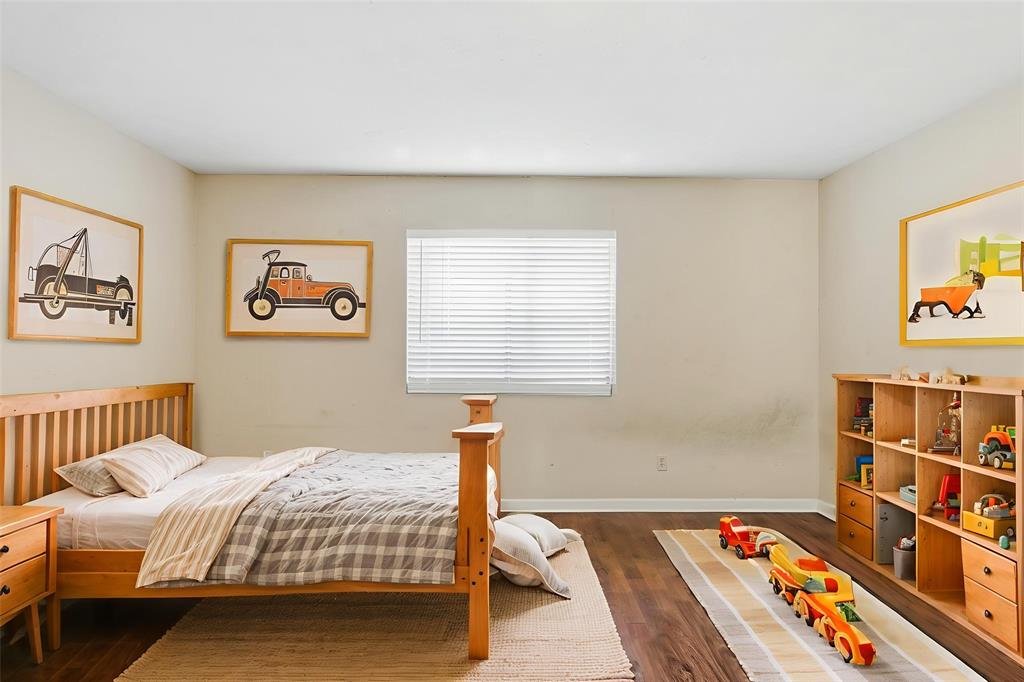 7717 Bermejo Road, Unit 1 Fort Worth, TX 76112 - Photo 4 of 34