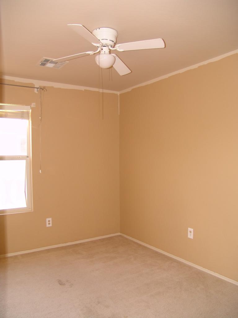 2574 East Del Rio Court Gilbert, AZ 85295 - Photo 11 of 14 Upstairs bedroom 2