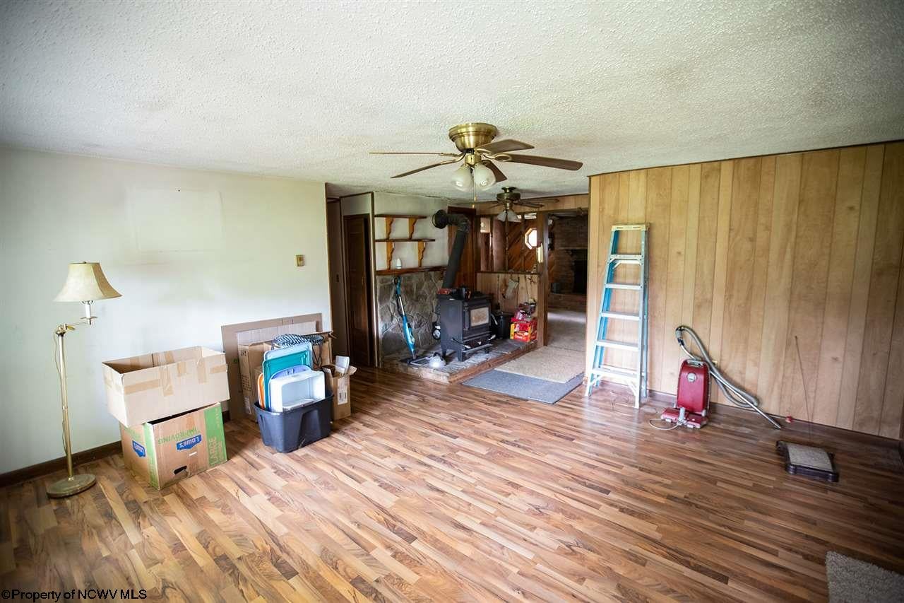 31 Middle Ridge Beverly, WV 26253 - Photo 13 of 18 Gallery Image 13