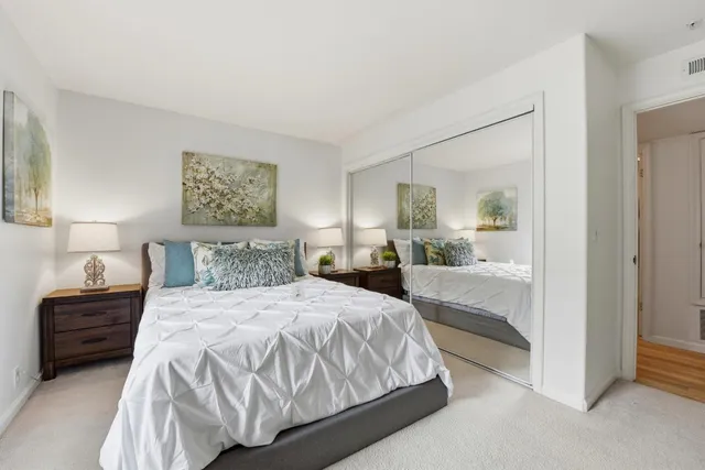 $880,000 | 134 Carroll Street, Unit 202, Sunnyvale, CA 94086