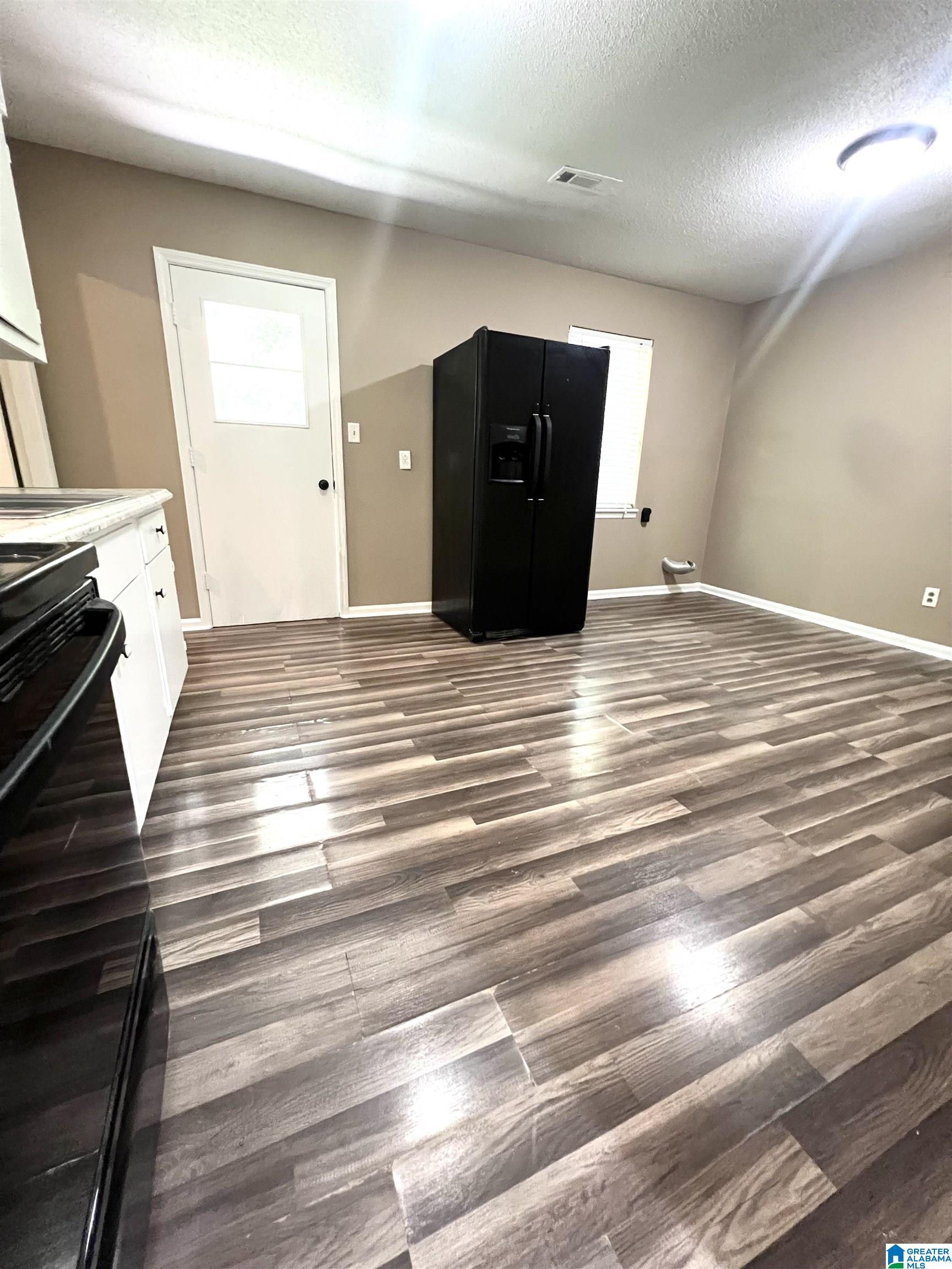 494 Sycamore Street Jemison, AL 35085 - Photo 5 of 16
