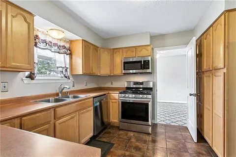 $285,000 | 5524 Amite Drive, Marrero, LA 70072