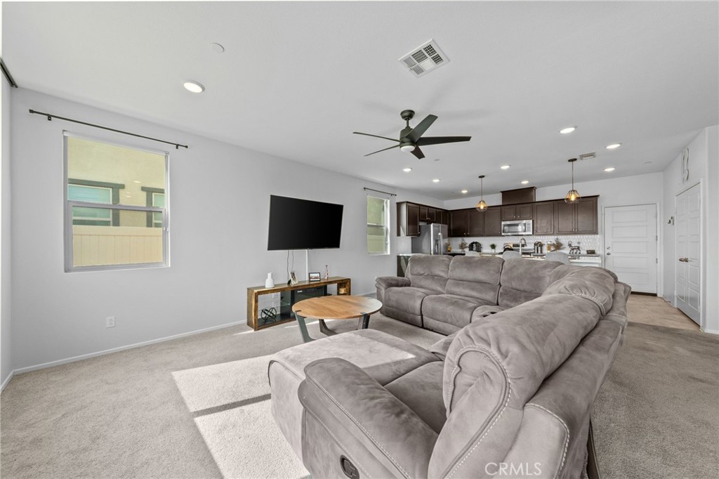 6236 Harmony Way Banning, CA 92220 - Photo 23 of 44