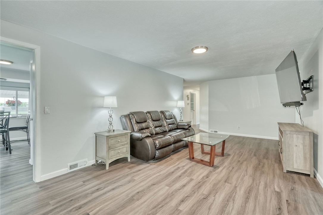1766 Lehigh Station Road Henrietta, NY 14467 - Photo 27 of 50