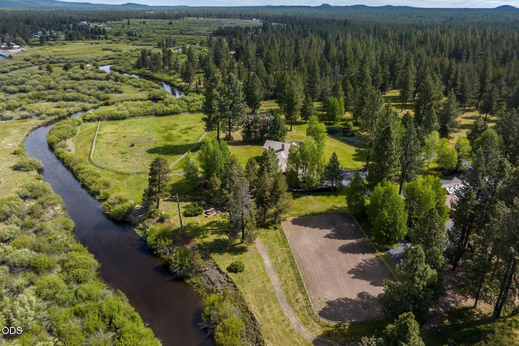 55383 Huntington Road Bend, OR 97707 - Photo 44 of 47