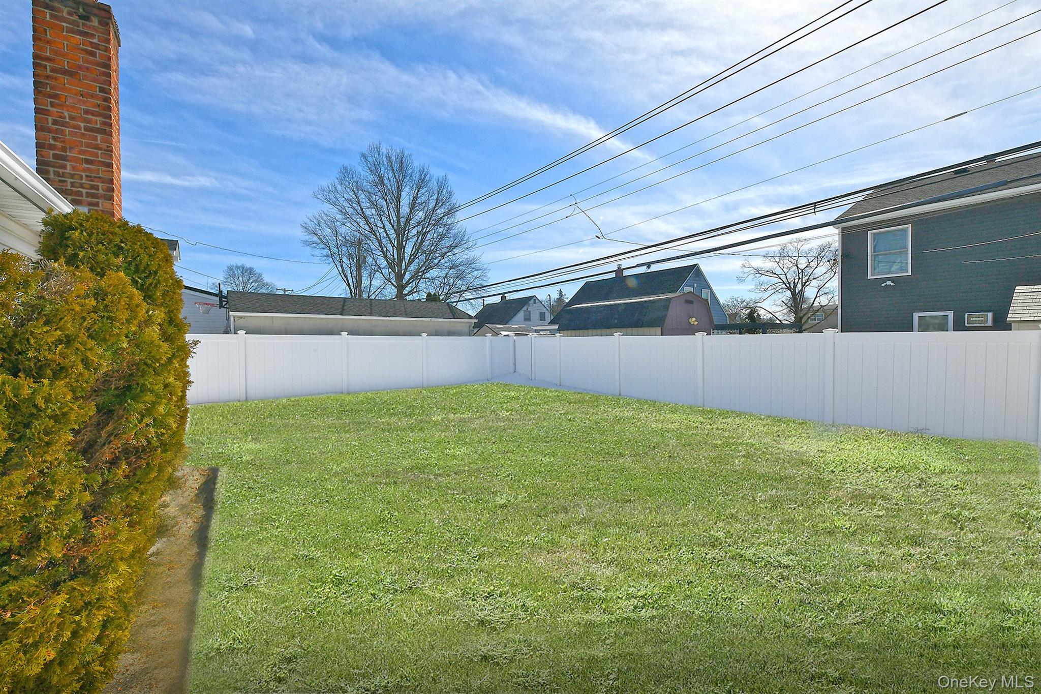 232 Old Farm Road Levittown, NY 11756 - Photo 23 of 27