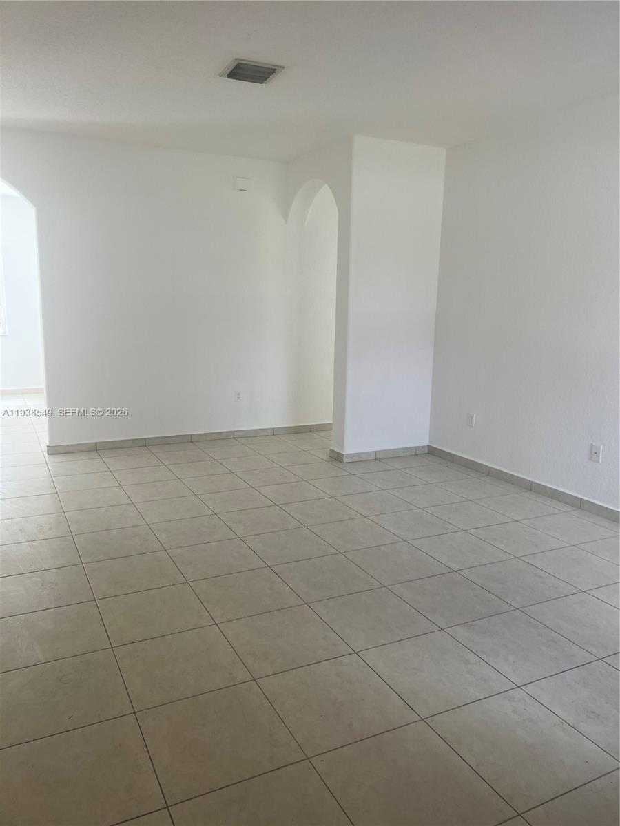 1304 Southeast 7th Court, Unit 1304 Homestead, FL 33033 - Photo 11 of 59