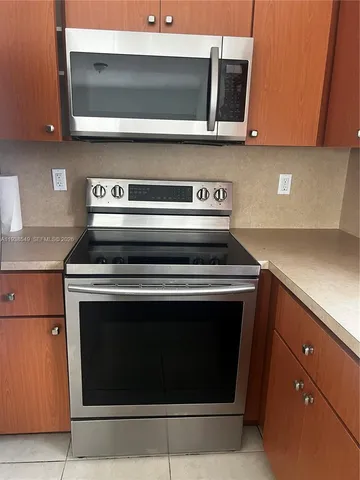 $2,900 | 1304 Southeast 7th Court, Unit 1304, Homestead, FL 33033