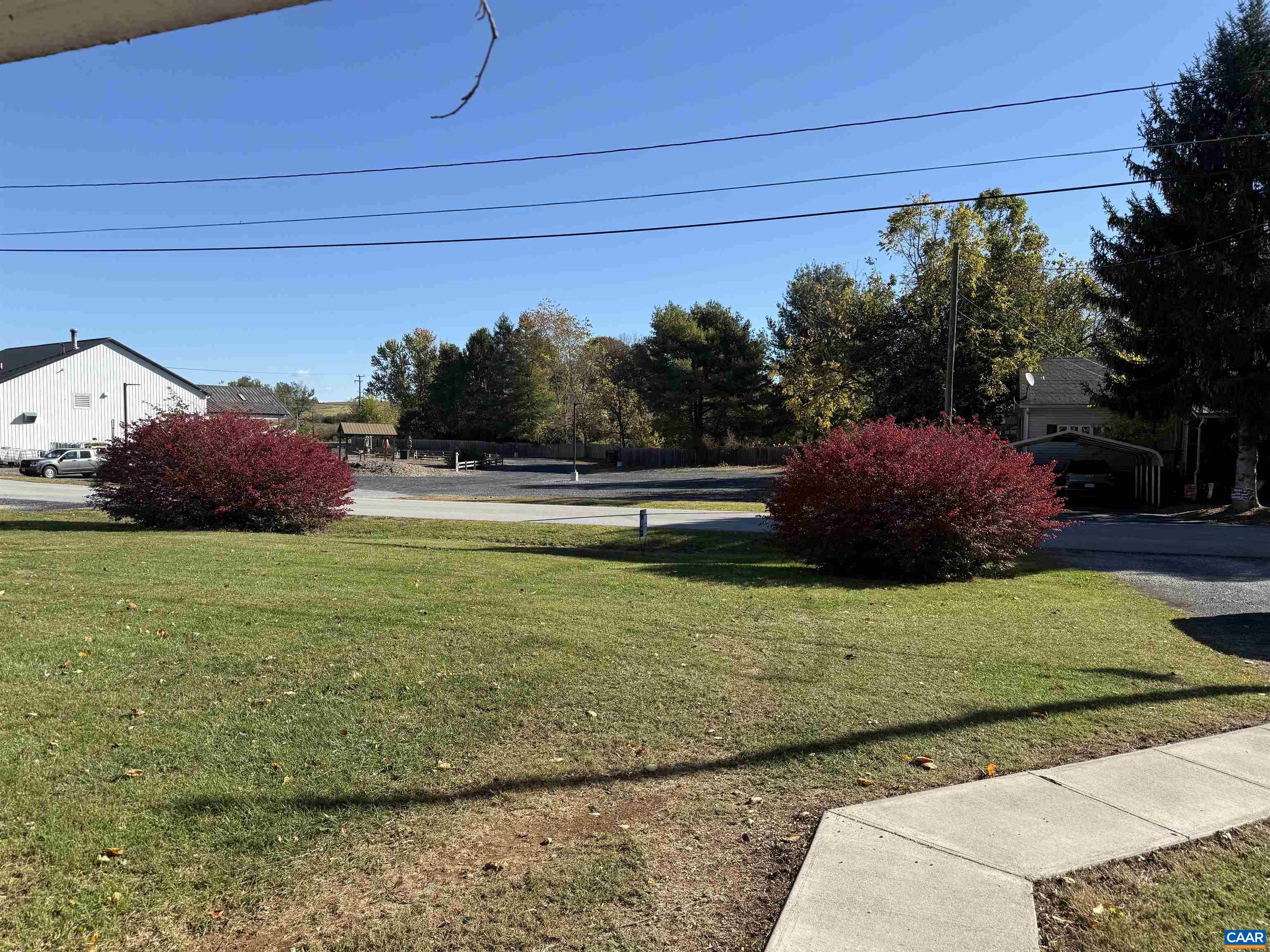 35 Stanley Street Staunton, VA 24401 - Photo 2 of 24