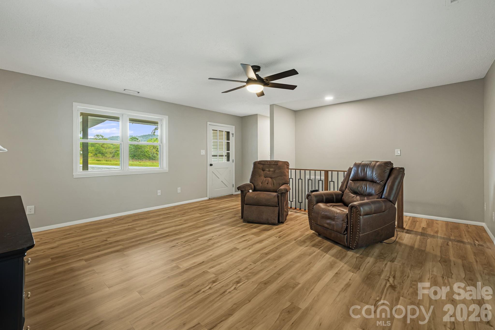 1007 Dula Road Spruce Pine, NC 28777 - Photo 6 of 44