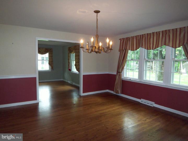 745 Stonehouse Road Moorestown, NJ 08057 - Photo 5 of 19 Dining Room