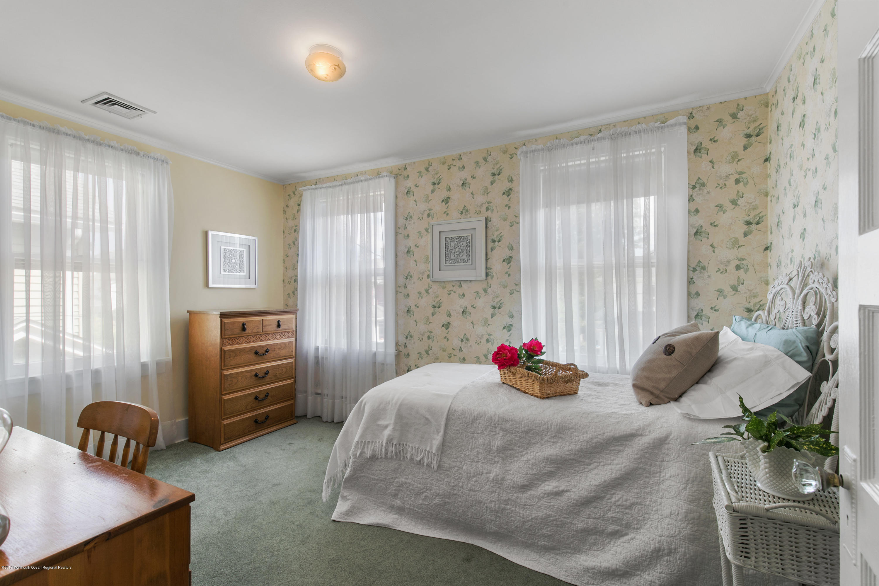 50 Waverly Place Red Bank, NJ 07701 - Photo 12 of 20 50 Waverly Pl Red Bank NJ-print-015-10-4