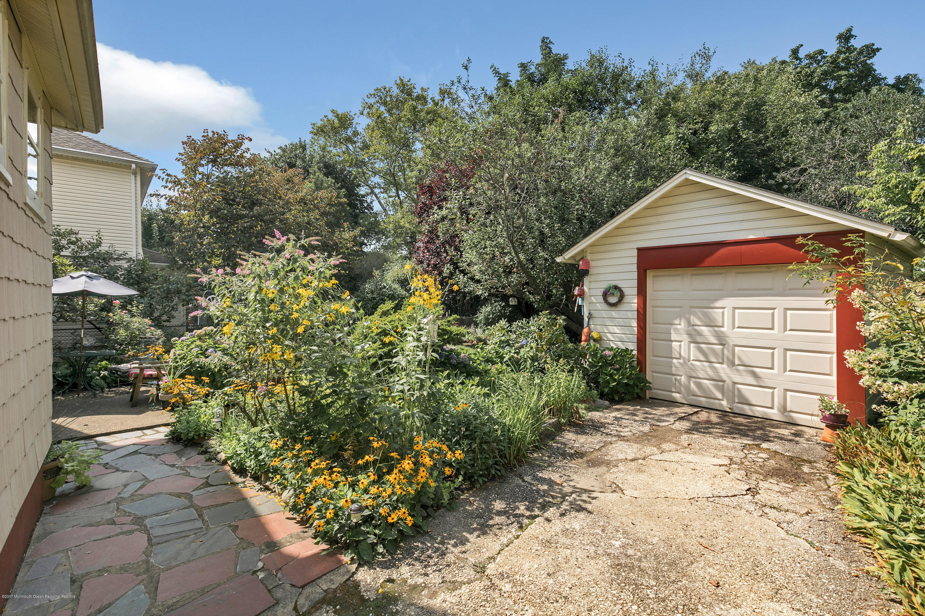 50 Waverly Place Red Bank, NJ 07701 - Photo 18 of 20 50 Waverly Pl Red Bank NJ-print-022-22-4