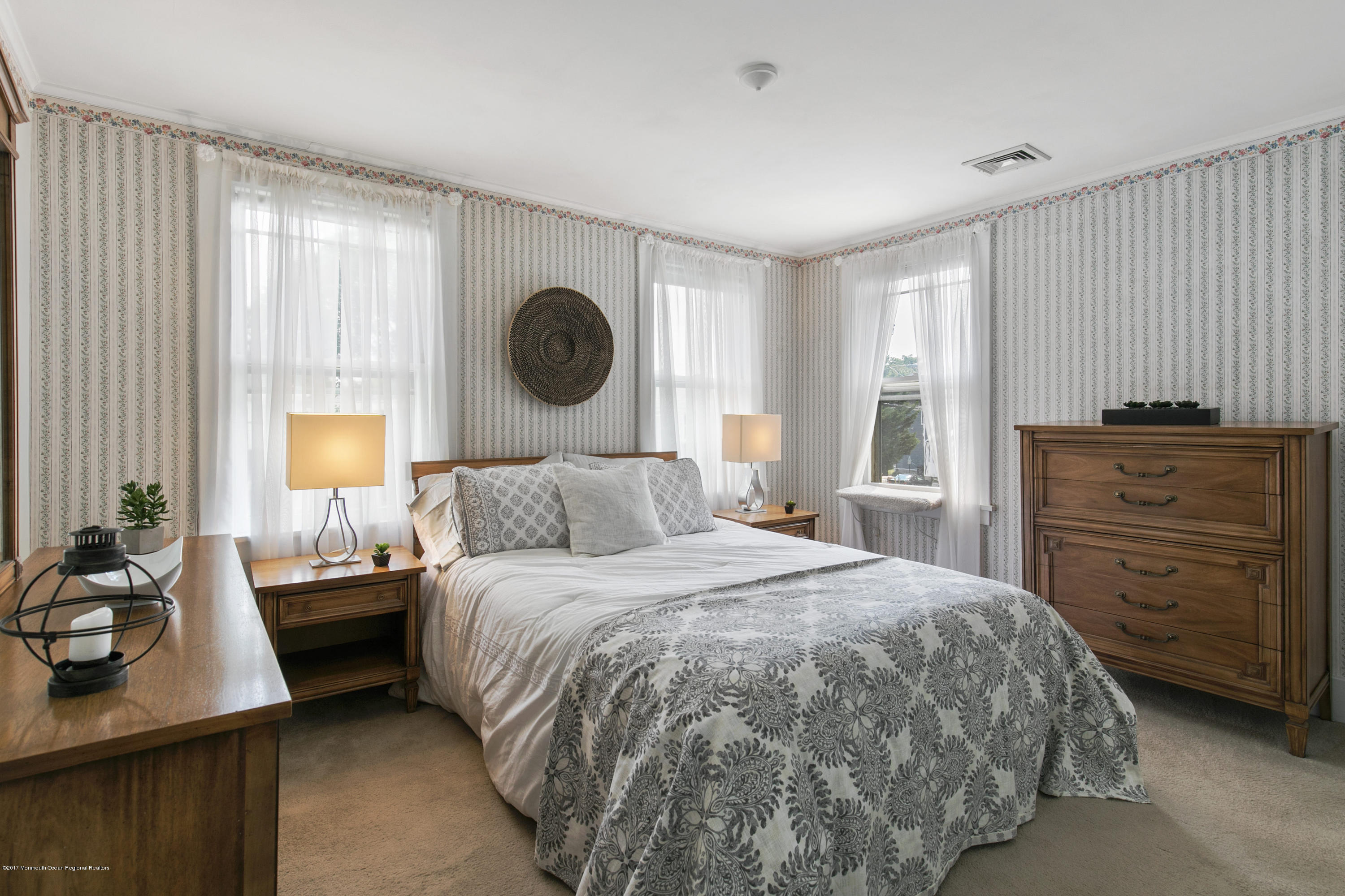 50 Waverly Place Red Bank, NJ 07701 - Photo 10 of 20 50 Waverly Pl Red Bank NJ-print-013-3-4M