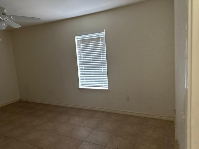 105 6th Street Ingram, TX 78025 - Photo 4 of 16