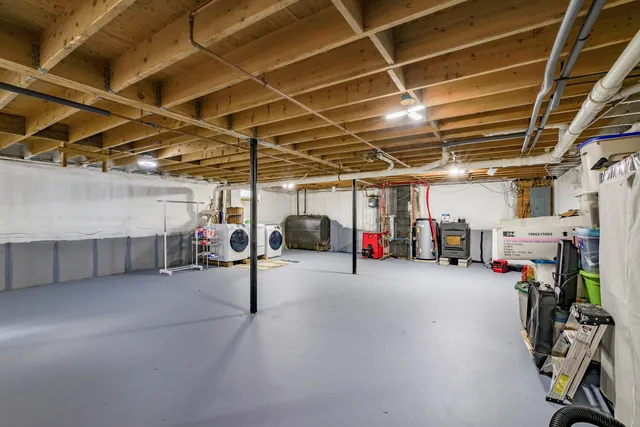 $360,000 | 1008 Pinnacle Road, Liberty, ME 04949