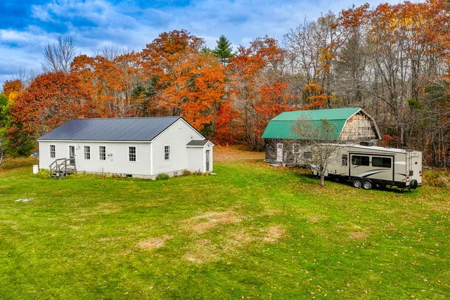 $360,000 | 1008 Pinnacle Road, Liberty, ME 04949