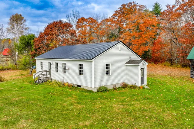 $360,000 | 1008 Pinnacle Road, Liberty, ME 04949