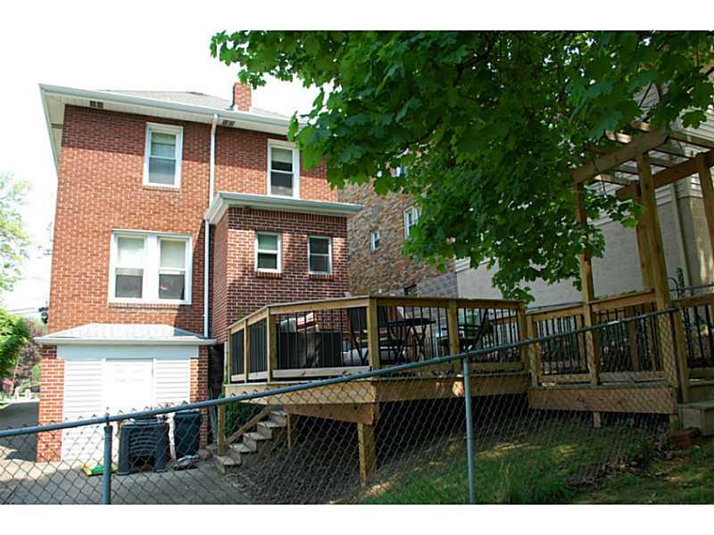 490 Mapleton Avenue Mt. Lebanon, PA 15228 - Photo 22 of 25 Exterior Front.