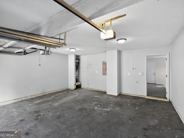 a view of a pathway both side of the house