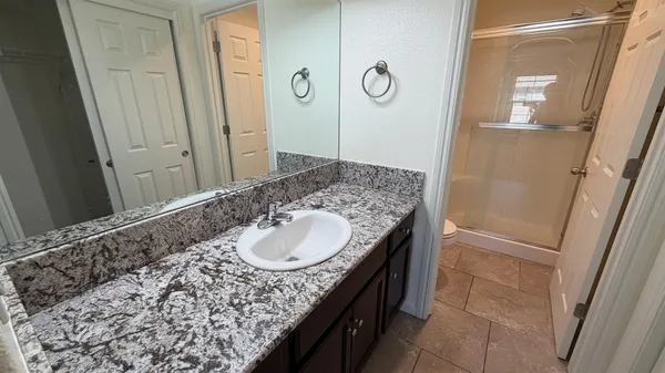 $2,150 | 3774 Amity Lane, Clovis, CA 93619