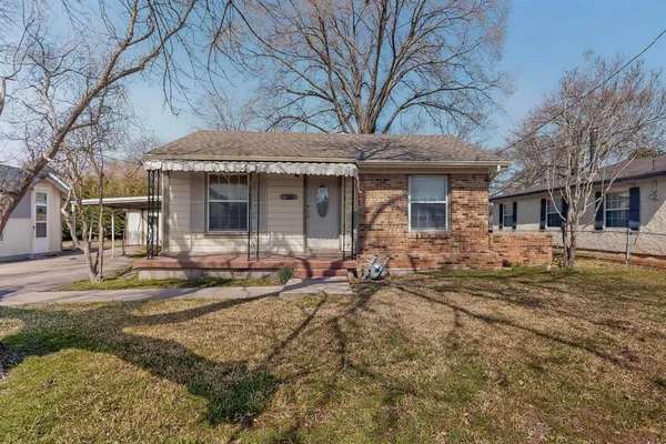 $1,795 | 4111 Kirby Street, Rowlett, TX 75088